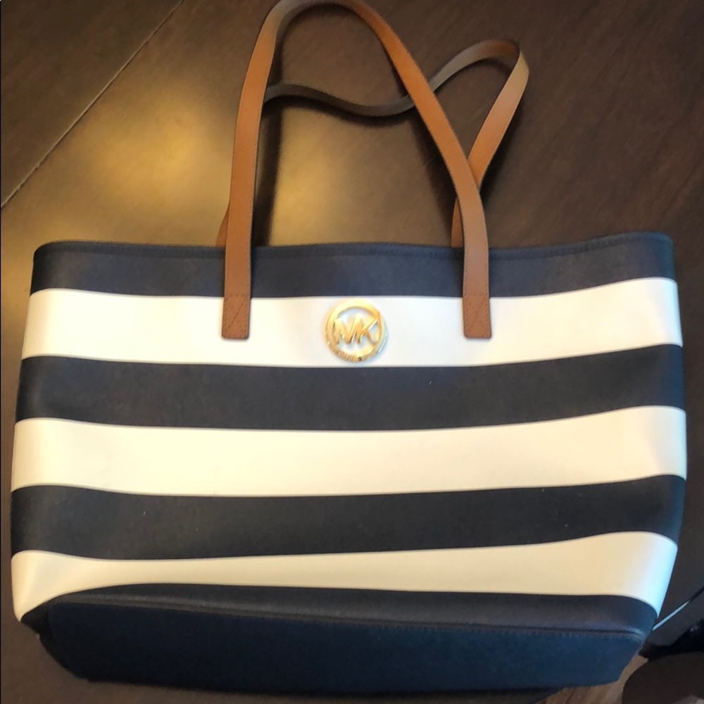 Never Used Michael Kors Striped Tote Navy & White